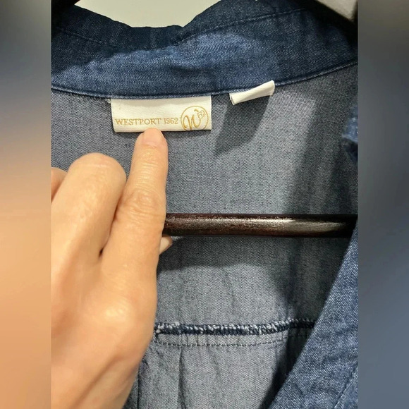 Westport 1962 Chambray Denim Blue Dress Long Sleeve Quarter Button Medium - Picture 2 of 9